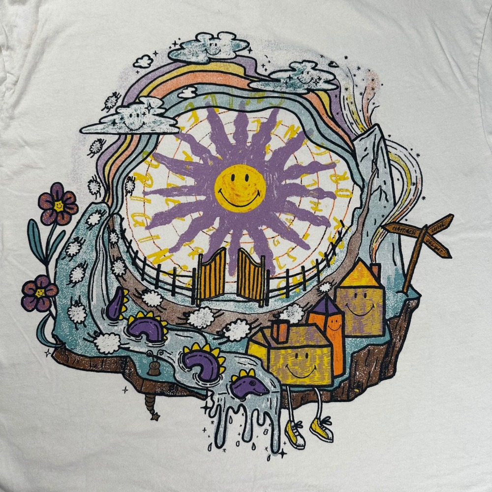 Smiley H&M Oversized Graphic T-Shirt Size XL Cream Psychedelic Sun Rainbow Boho - Picture 4 of 12